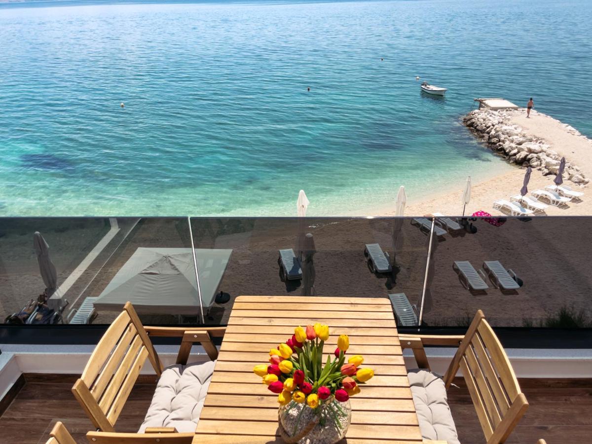 Apartments Goro Podstrana Phòng bức ảnh